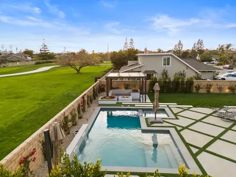 Luxury Estate Pool in Huntington Beach, CA — Coastline Pools project photo 2