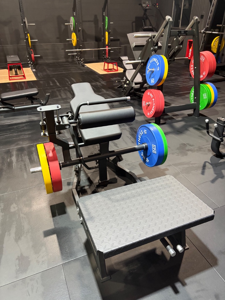 Hip Thrust Machine