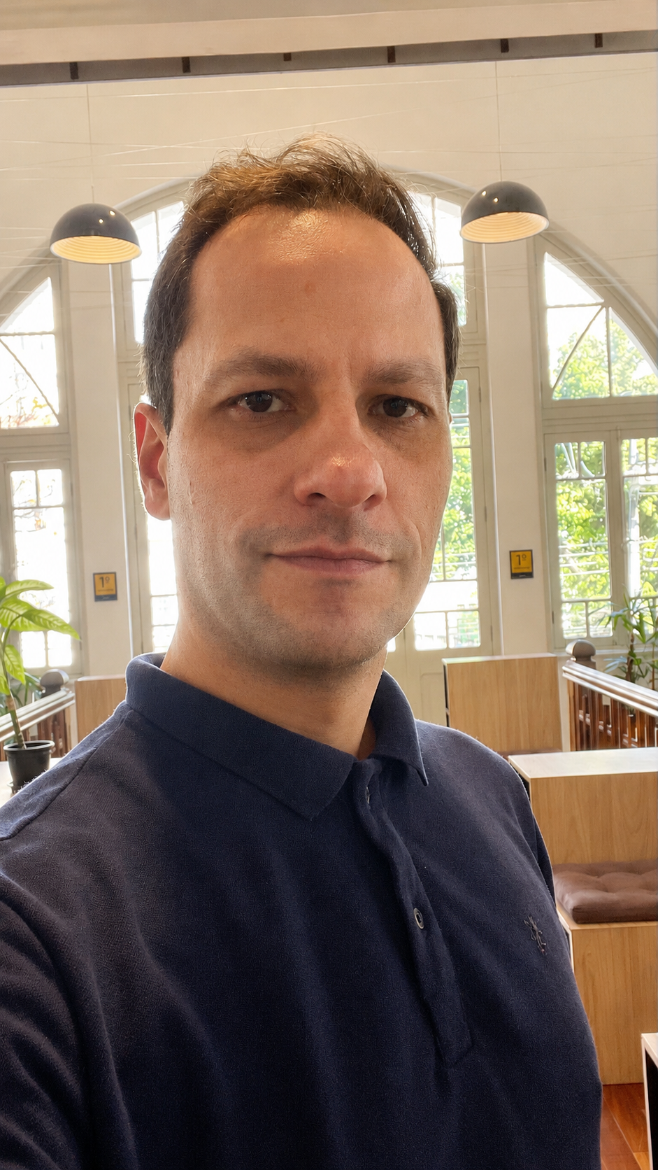 Augusto Rubiale, fundador da Inkoust, em Curitiba