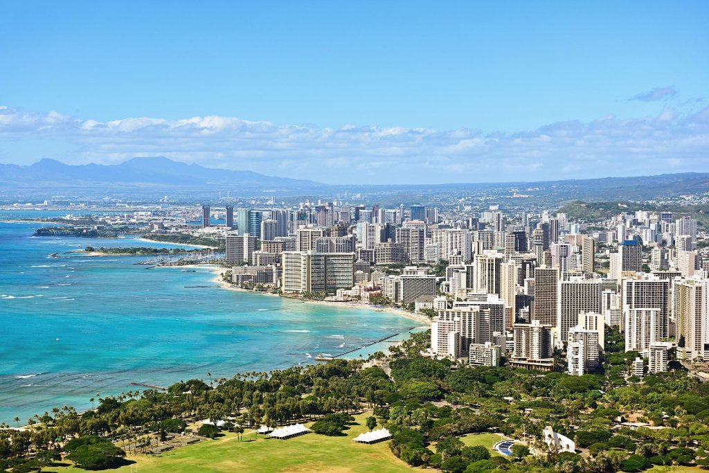 Contact Lamination House in Waipahu Hawaii
