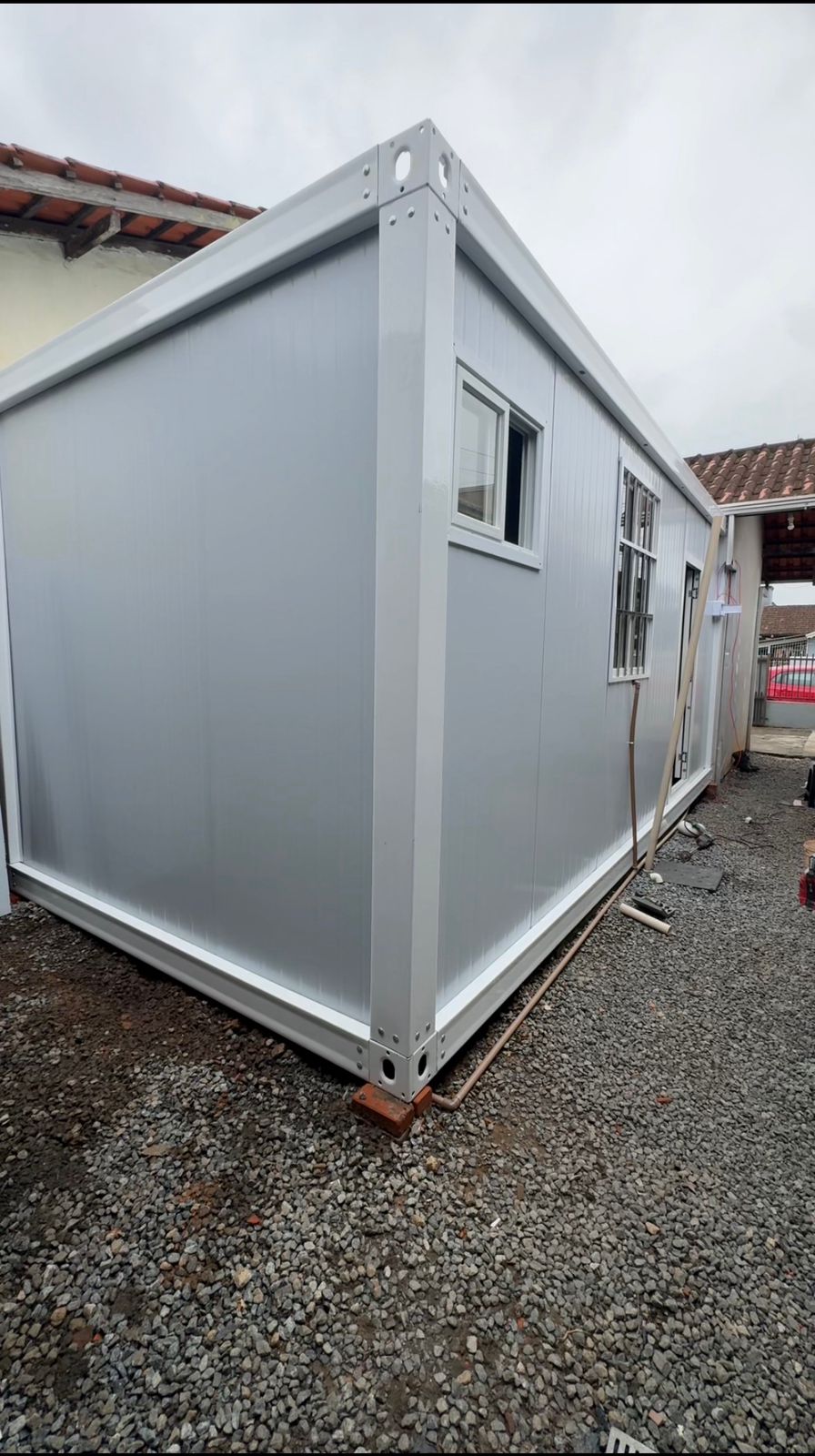 Kitnet Modular 3x6 com 18 m²: Solução Prática para Morar ou Investir