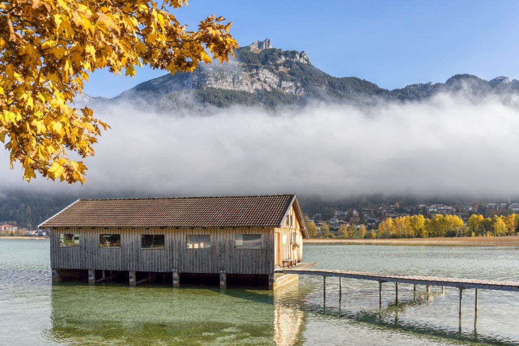 Bootshaus in Maurach zur Herbstzeit