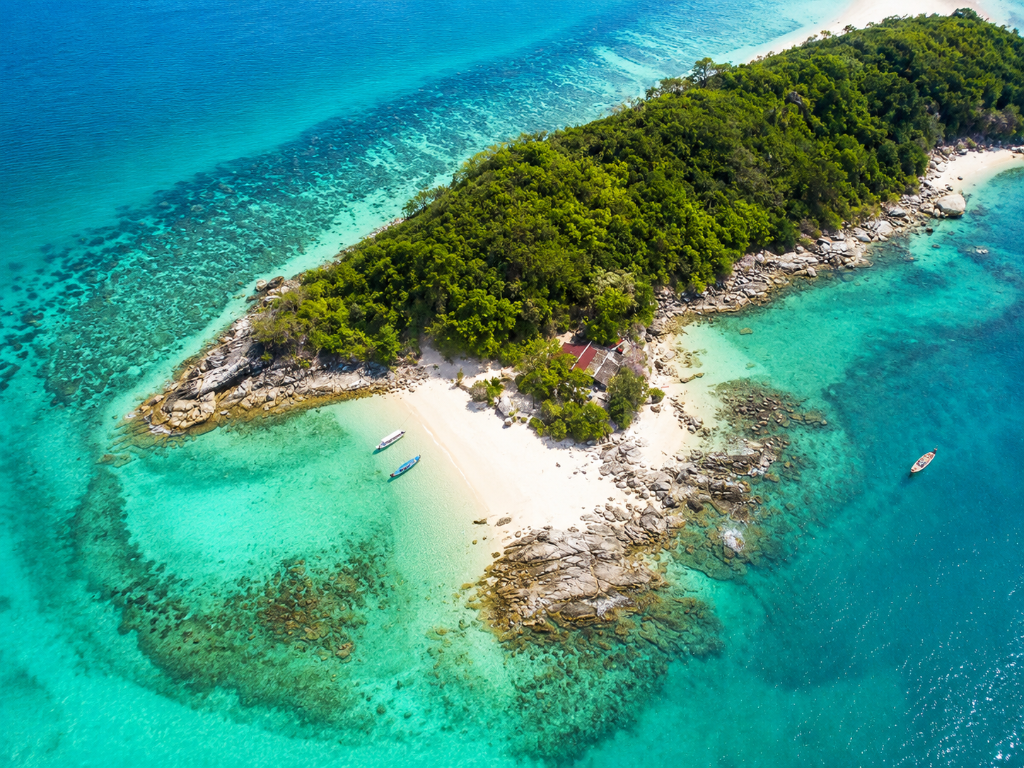 Bon Island island destination