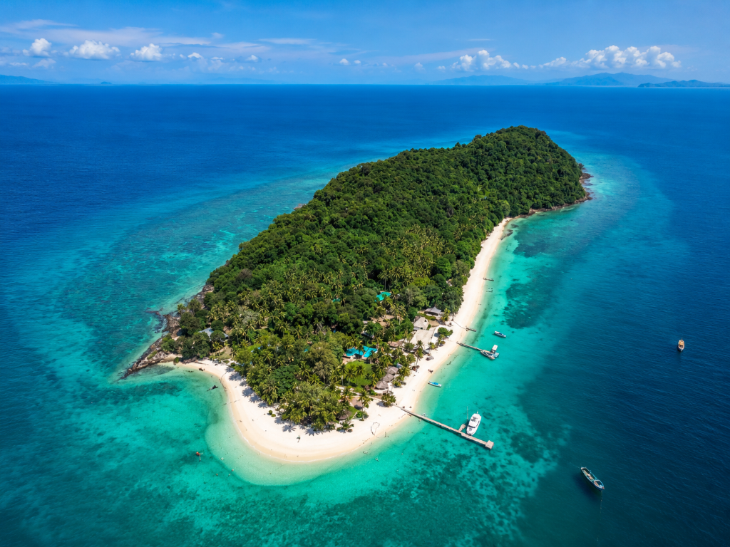 Ko Naka Noi island destination