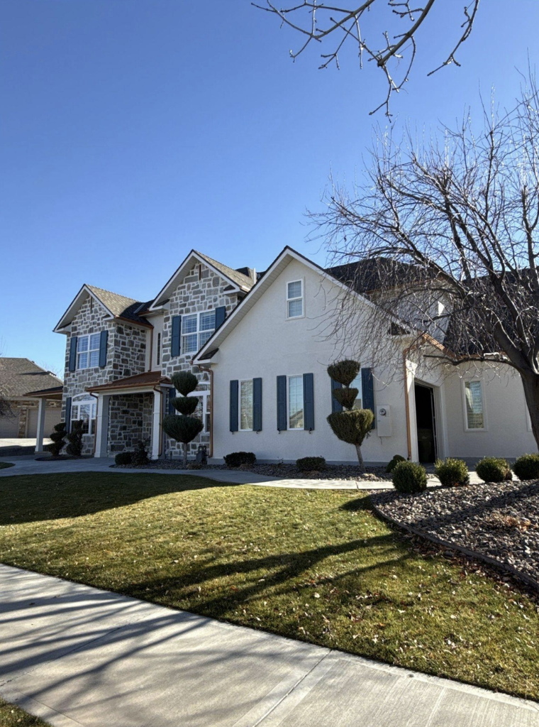 Hall Residence - Image 2