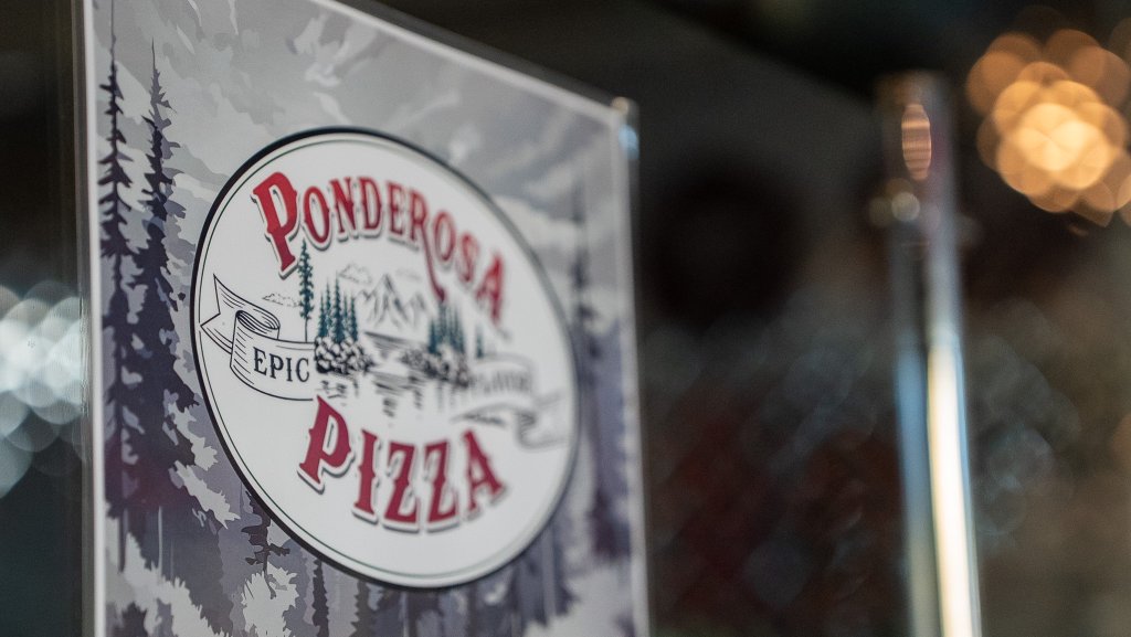 Ponderosa Pizza logo sign