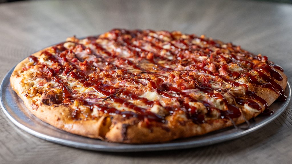 Chicken Supreme pizza