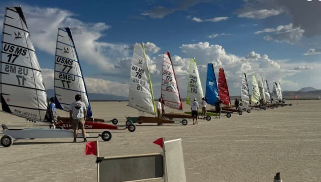 Land Sailing Action