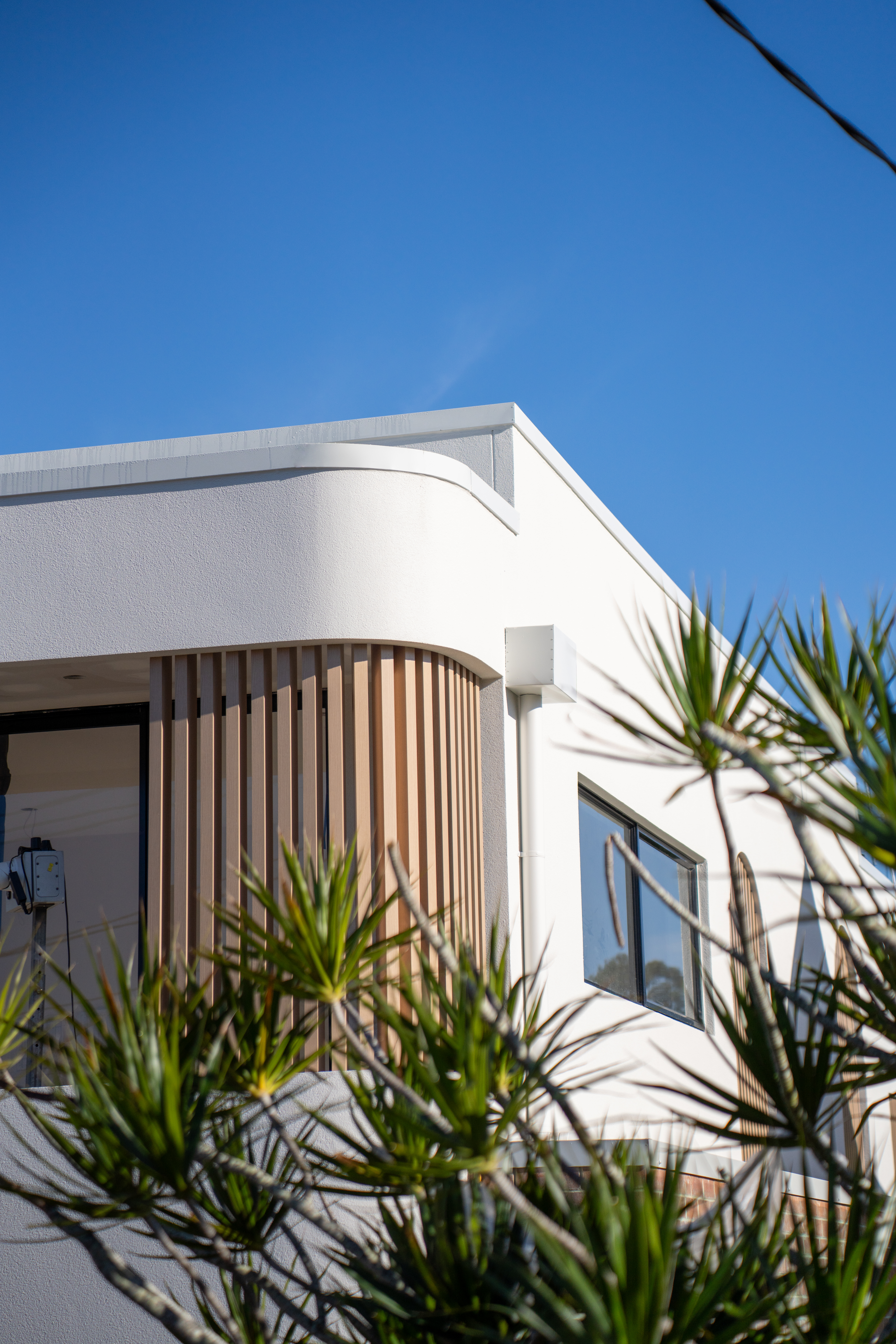 Coastal Three Storey Duplex, North Avoca