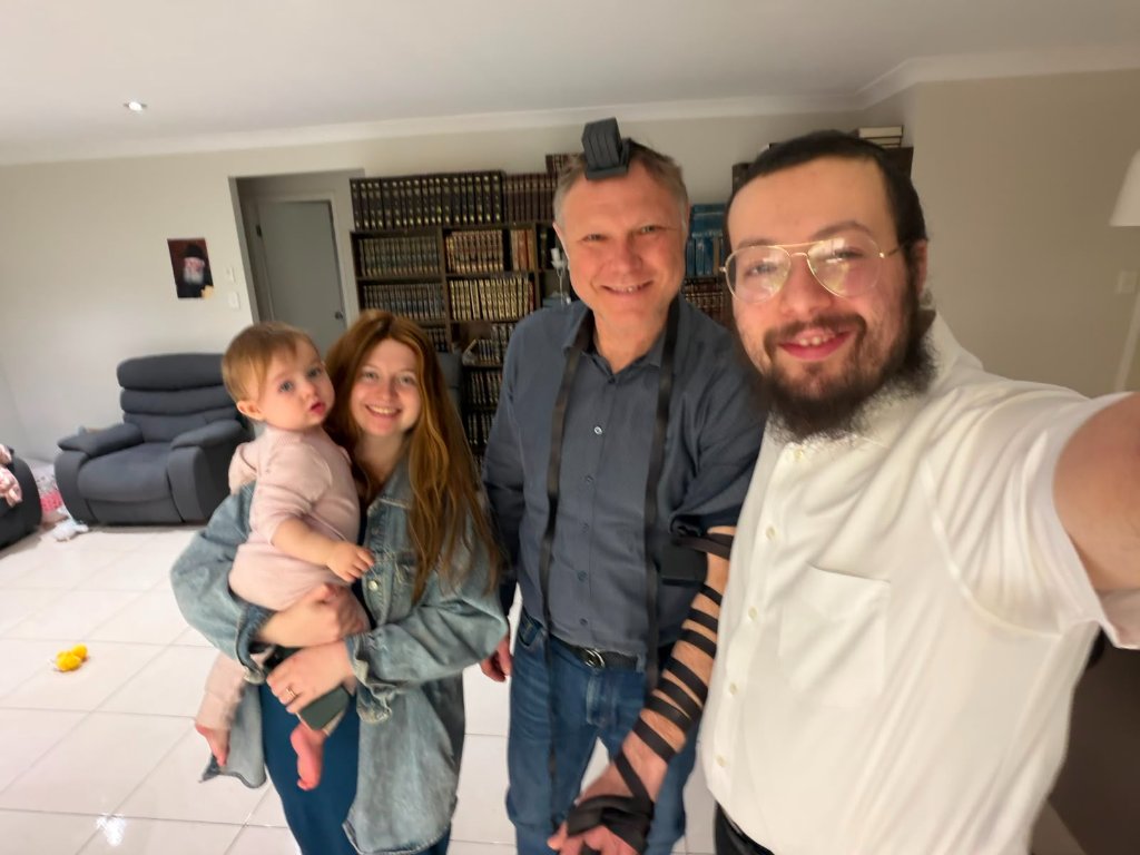 Tefillin selfie