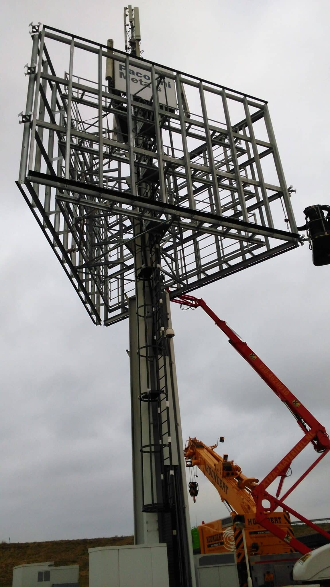 Montage van een maatwerk staalconstructie door P. van Eijzeren