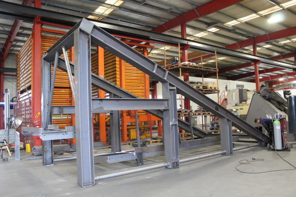 Maatwerk staalconstructie in productie