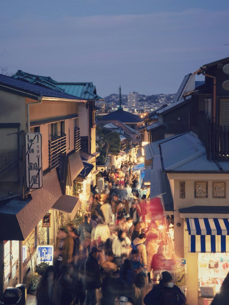 What Does Gloam Mean? The Light Between Day and Night, Around the World