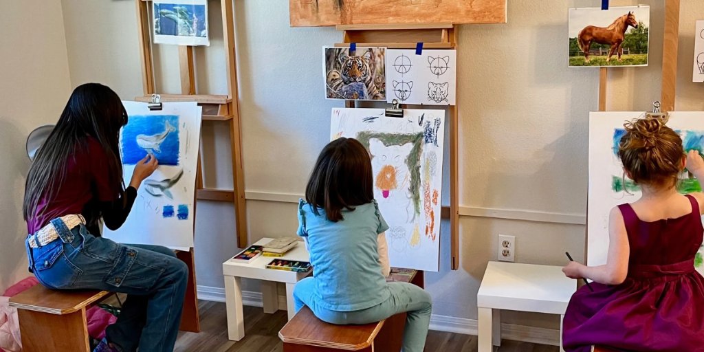 Artwork and instruction at Muse Fine Art in Pine Mountain Village