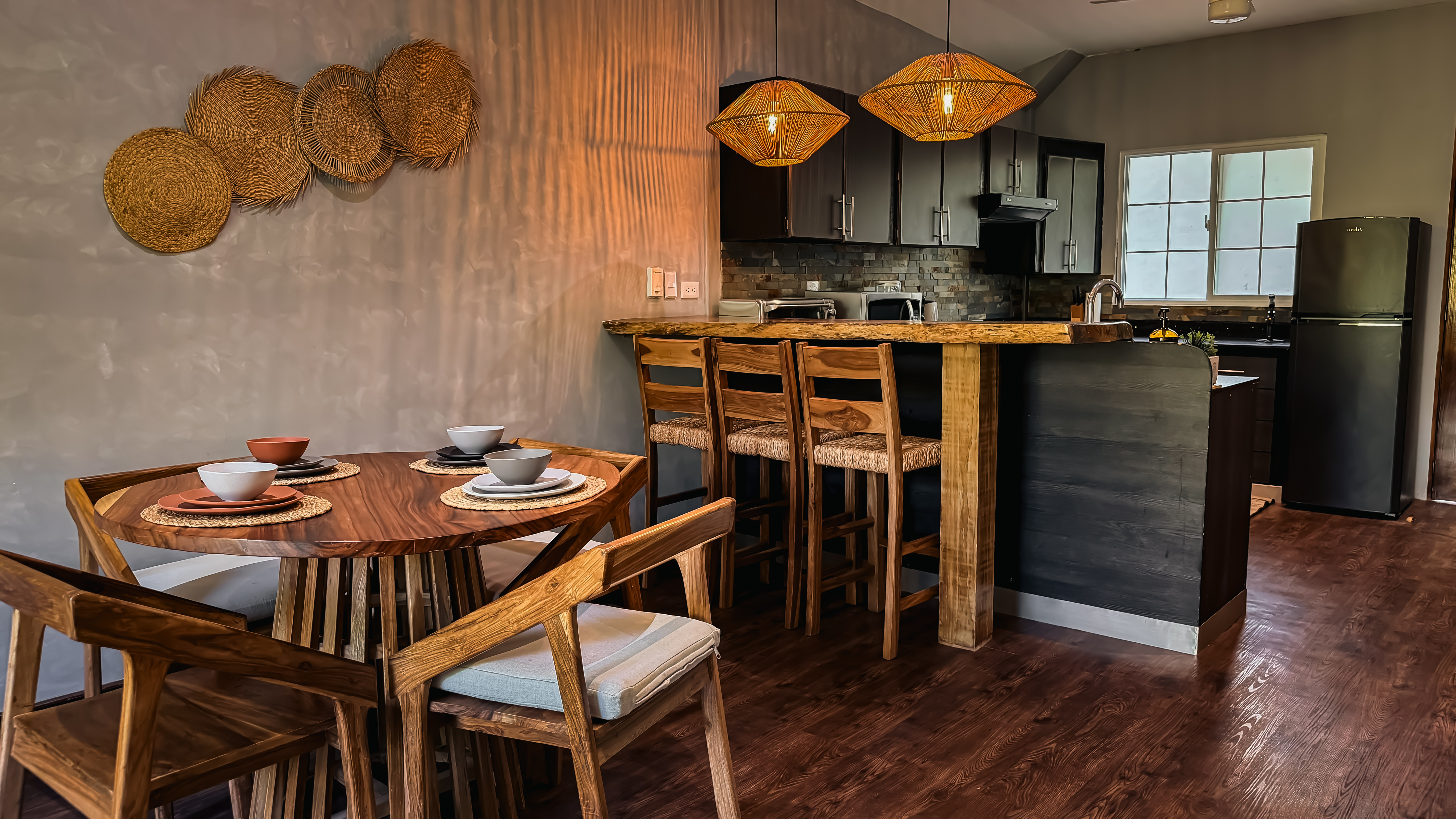 Deluxe Studio Apartment — Sea View 6