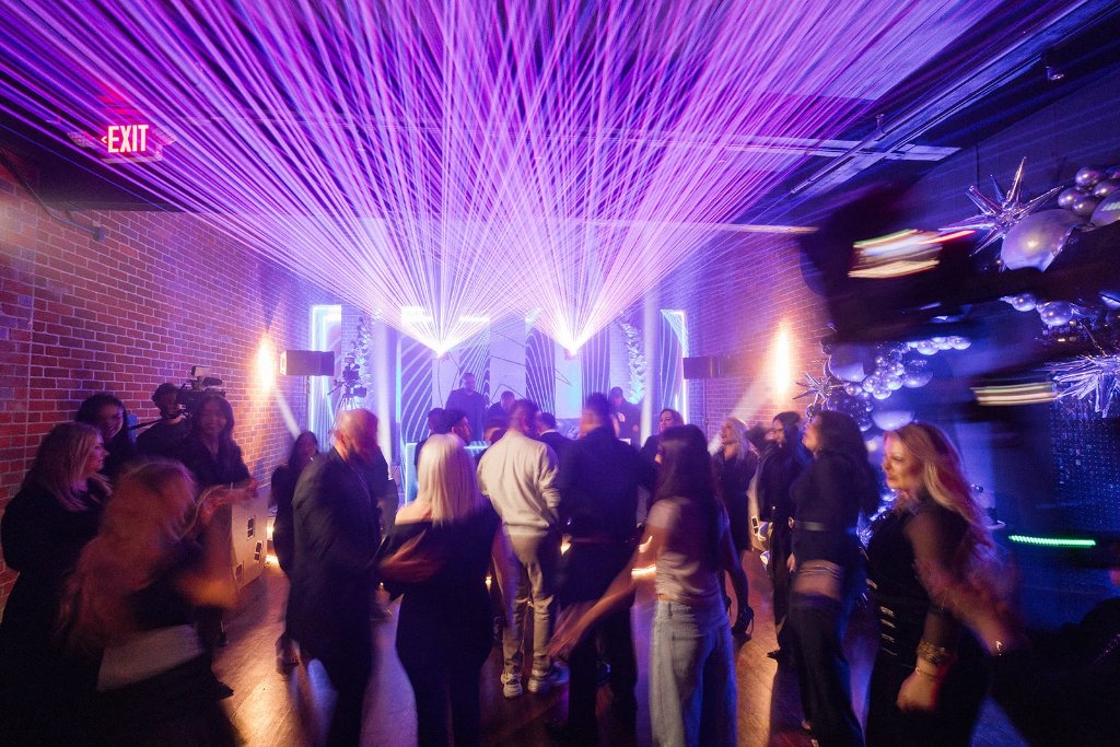 The Lounge — Private Members Area