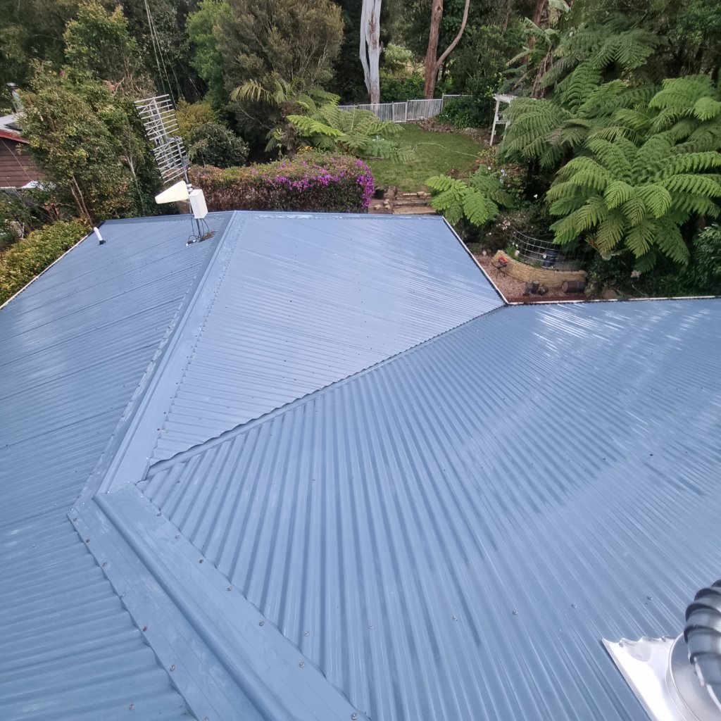 Pristine blue roof ready for the elements 💧