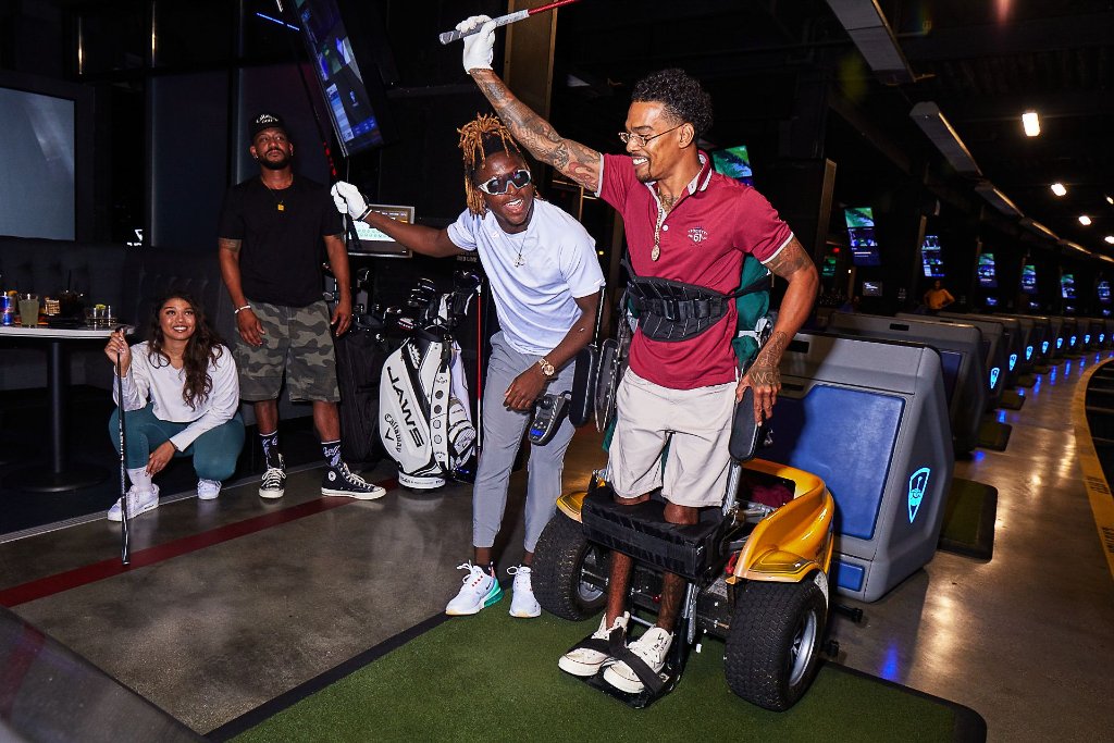 Snappy Gilmore TOPGOLF Commercial