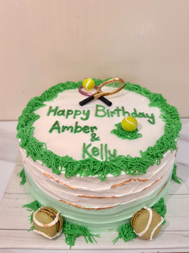 Custom cakes creation
