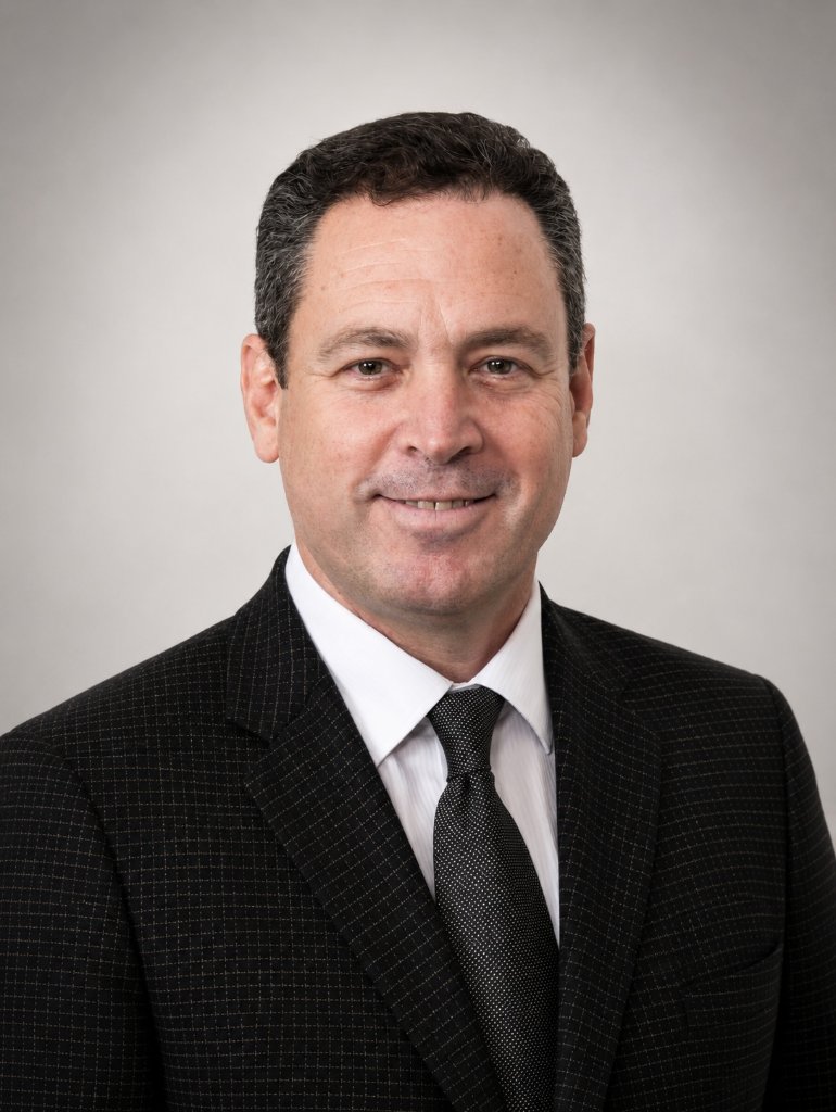 Prof. Jack Baniel, Advisor at FinanceDifferently