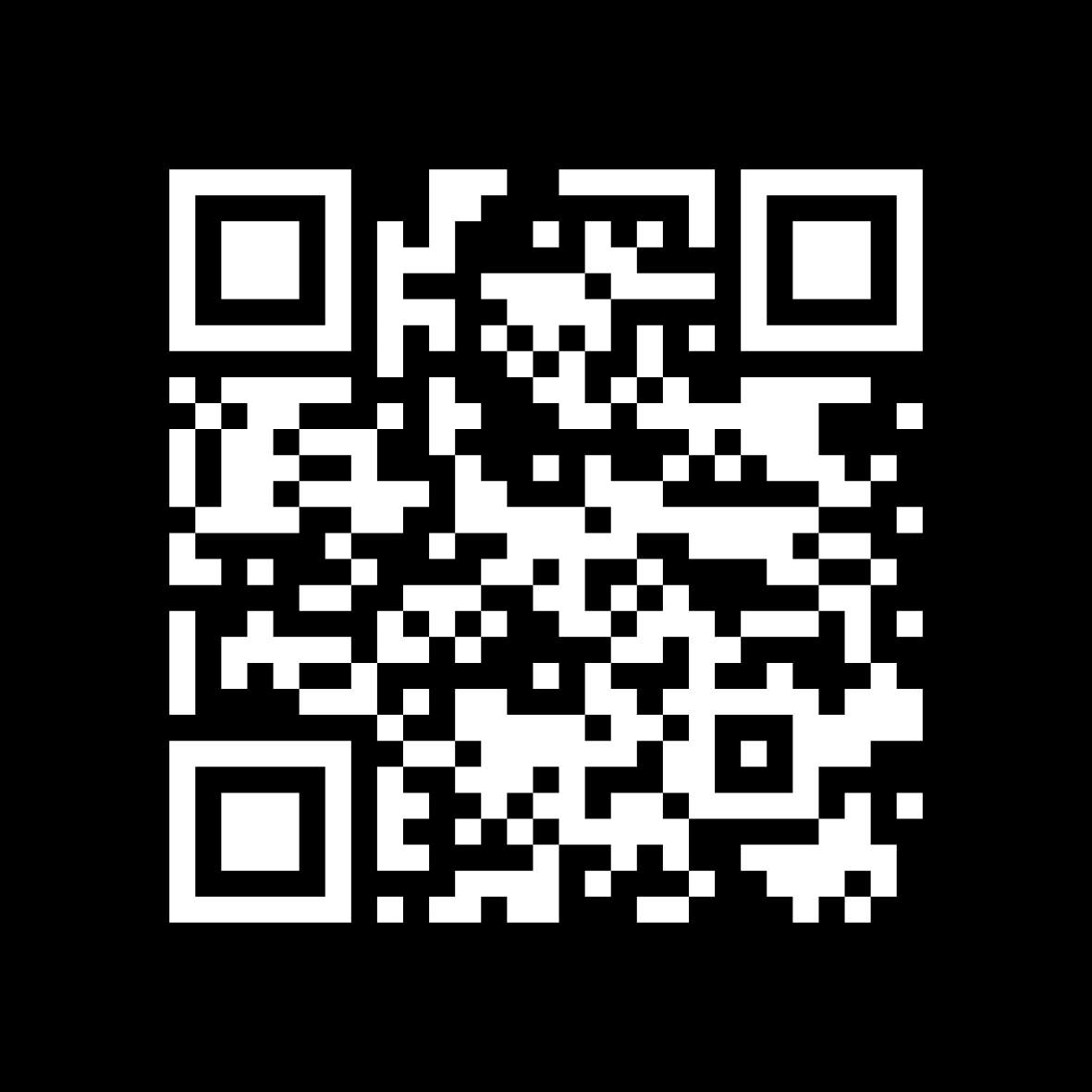 Scan to visit Angelique Michelle's website