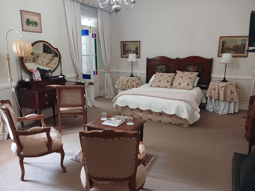 Room 18