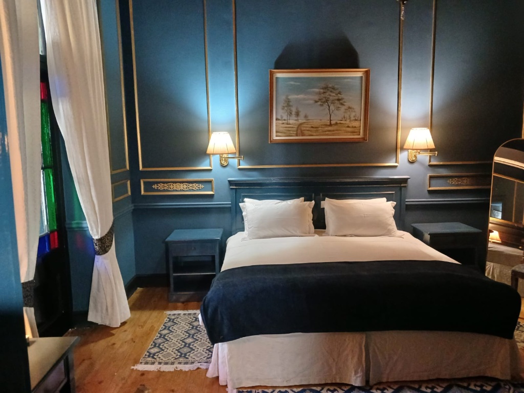 Room 5