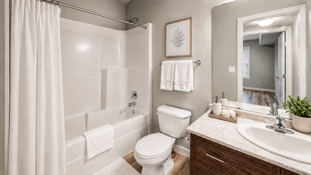 Primary Bathroom — Bright & Neutral