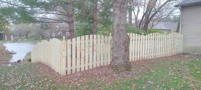 Scalloped Picket Fence - Bloomington, IN