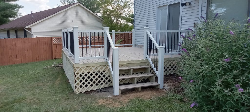 Backyard Fence Installation - Bloomington, IN