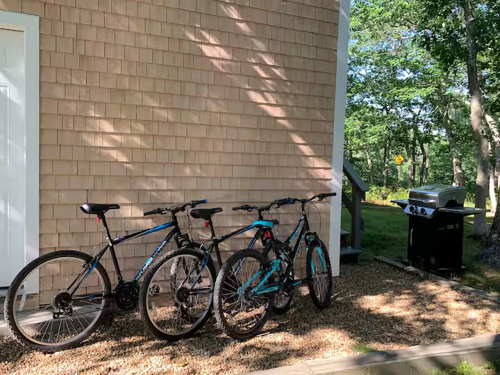 Complimentary beach cruiser bicycles with flower basket at Summer Wind, Martha's Vineyard