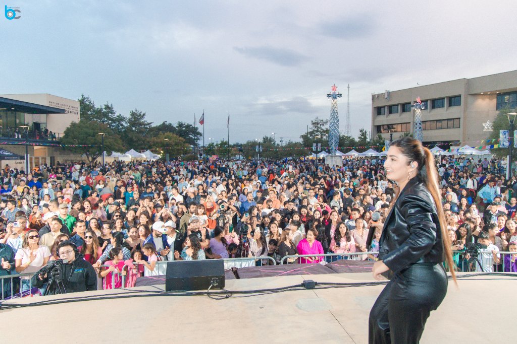 Live music performance on the main stage
