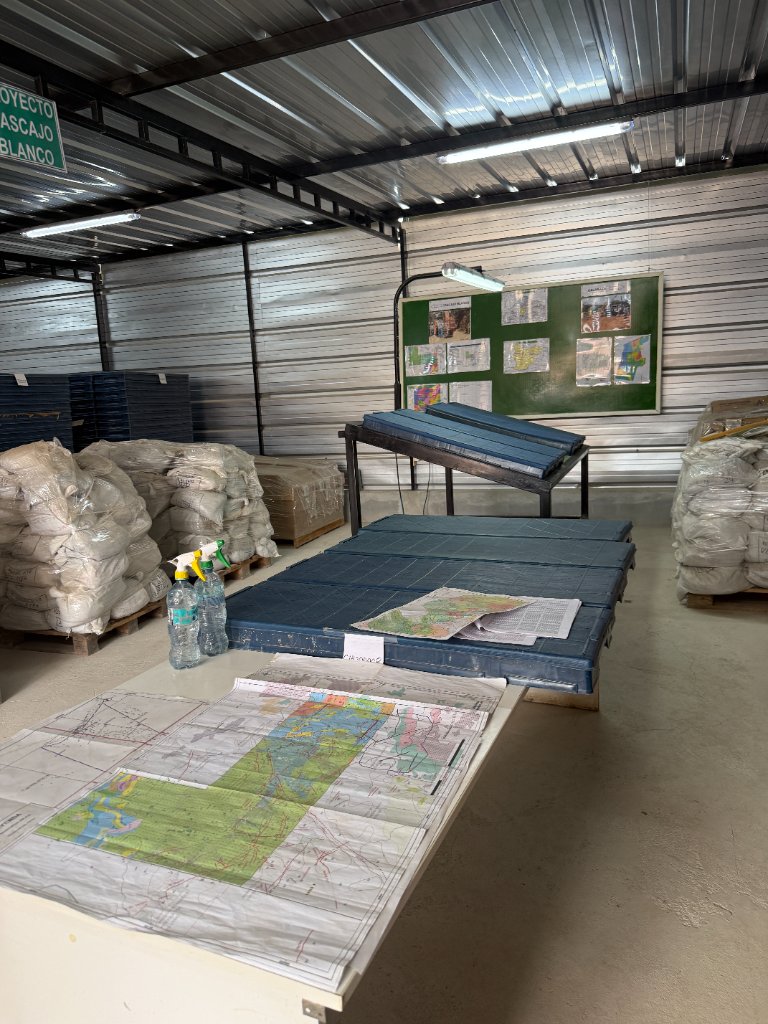 Core logging and geological sample processing facility at Las Lomas