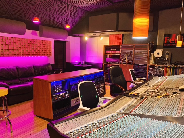 Fenix Studios SSL Recording Studio with a 72-channel SSL J Series console and outboard gear