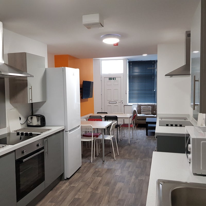 2 Dean Road - photo 2