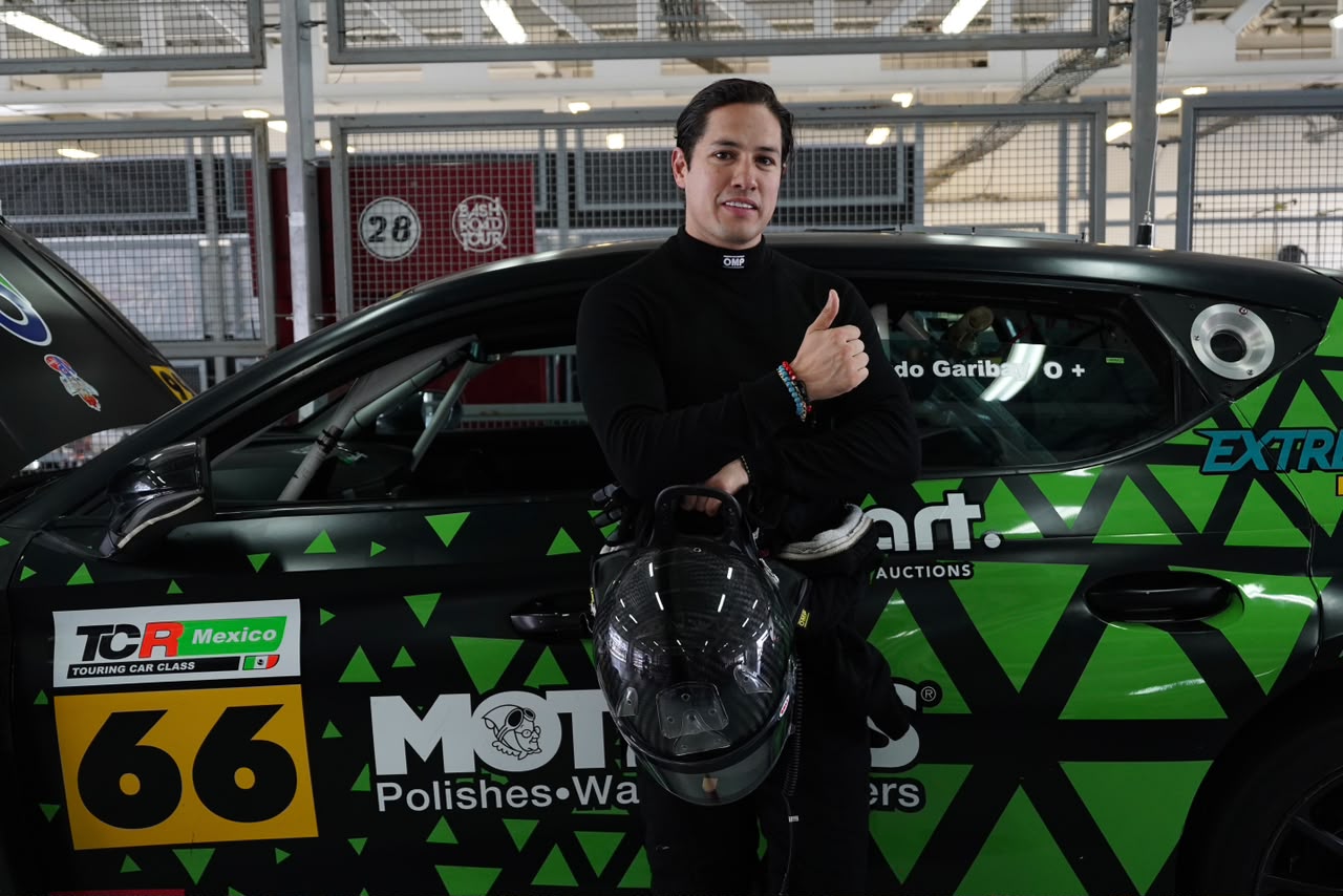 Piloto Jerry Garibay TCR Mexico