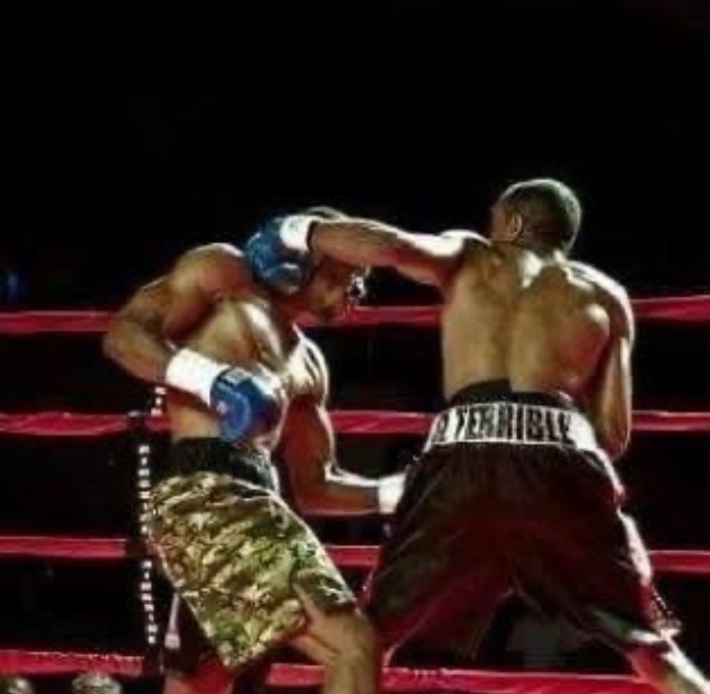 Victoria por KO al hermano de Zab Judah en el segundo round