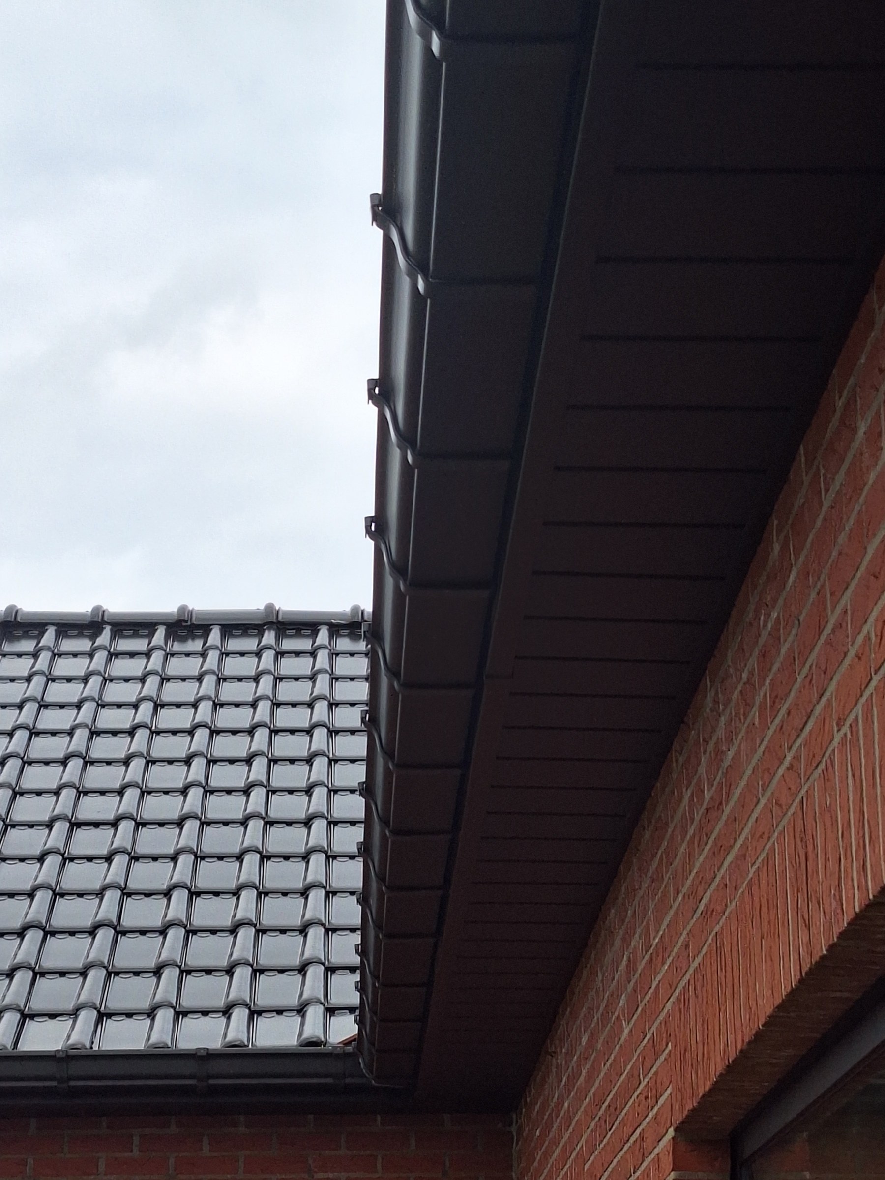 Afwerking PVC zwart foto 3
