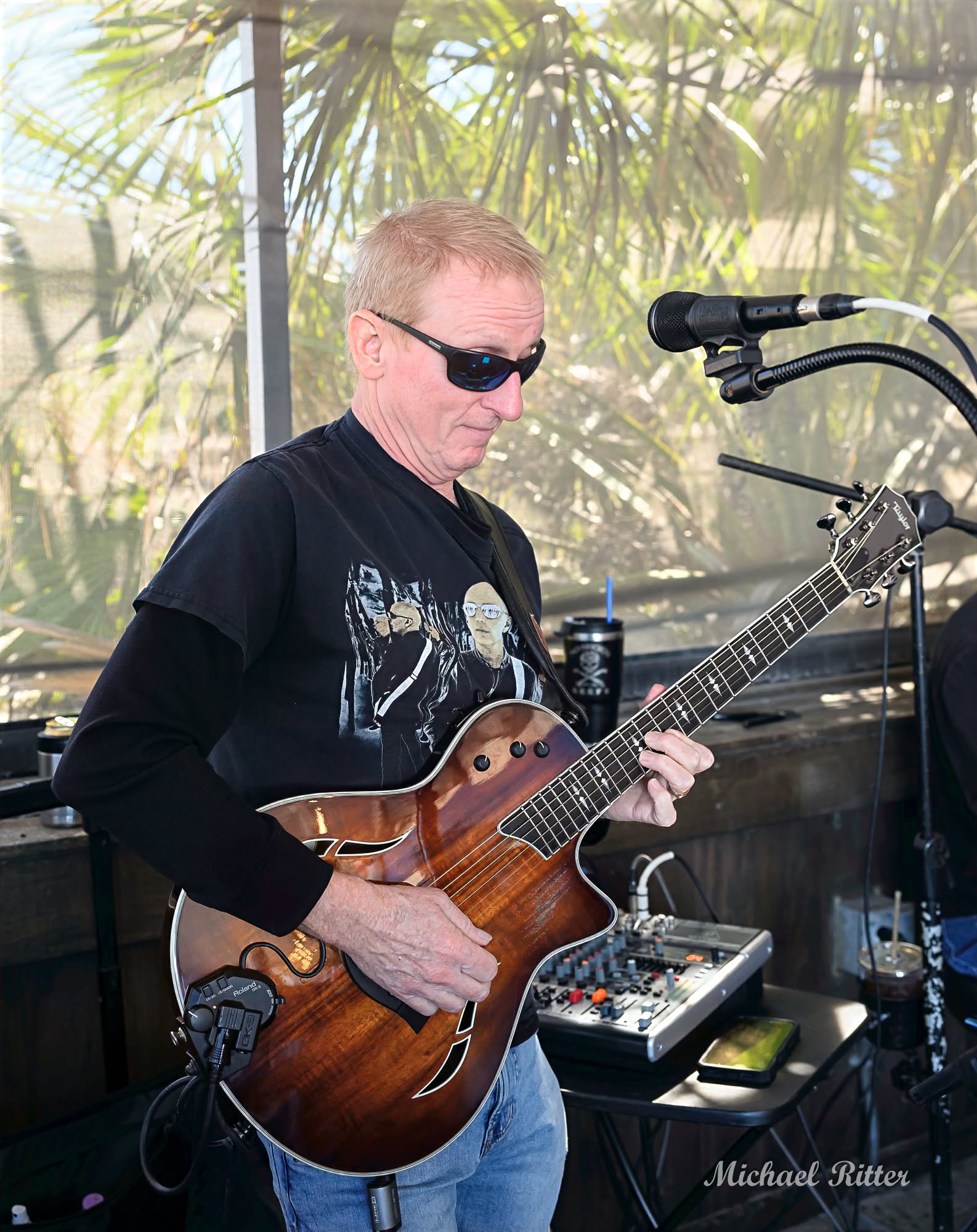 Steve Wilsford at Seaglass Lounge