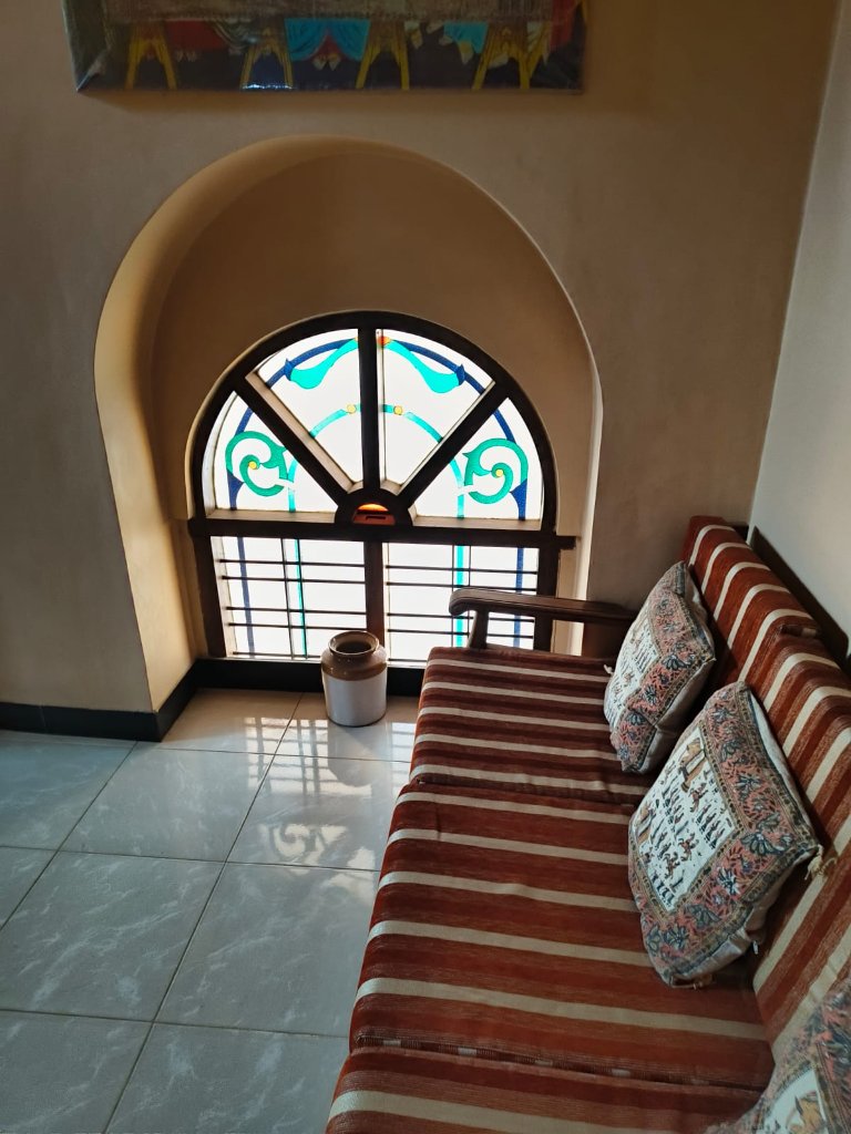 Stained-Glass Arch Nook