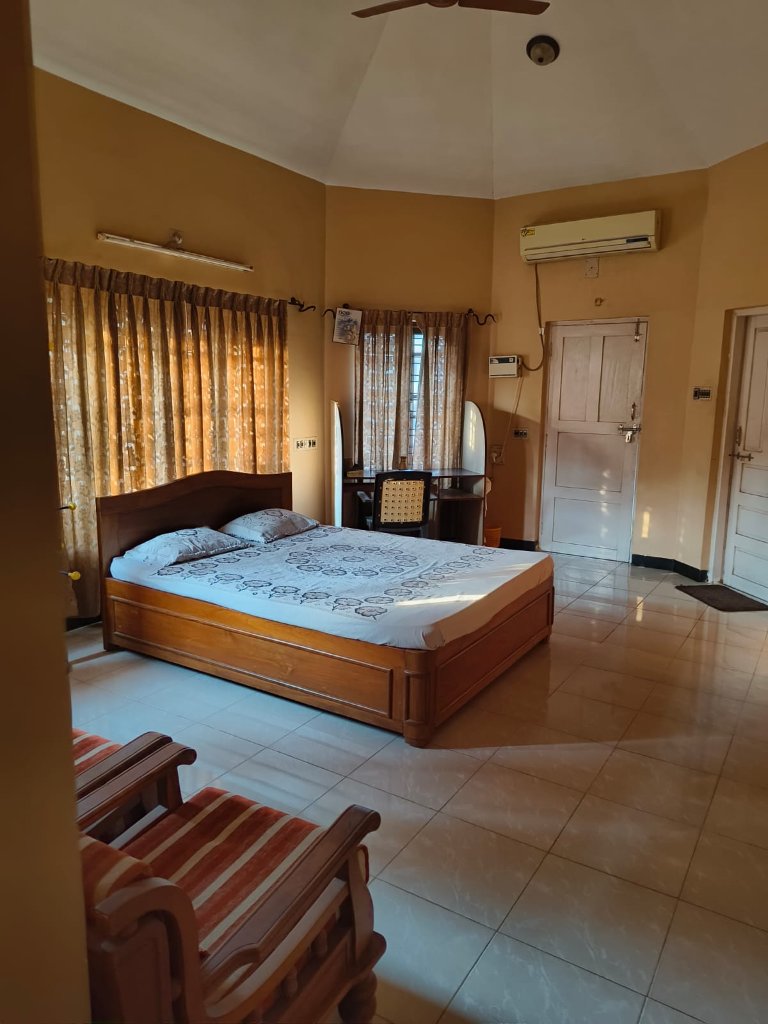 Spacious Master Bedroom