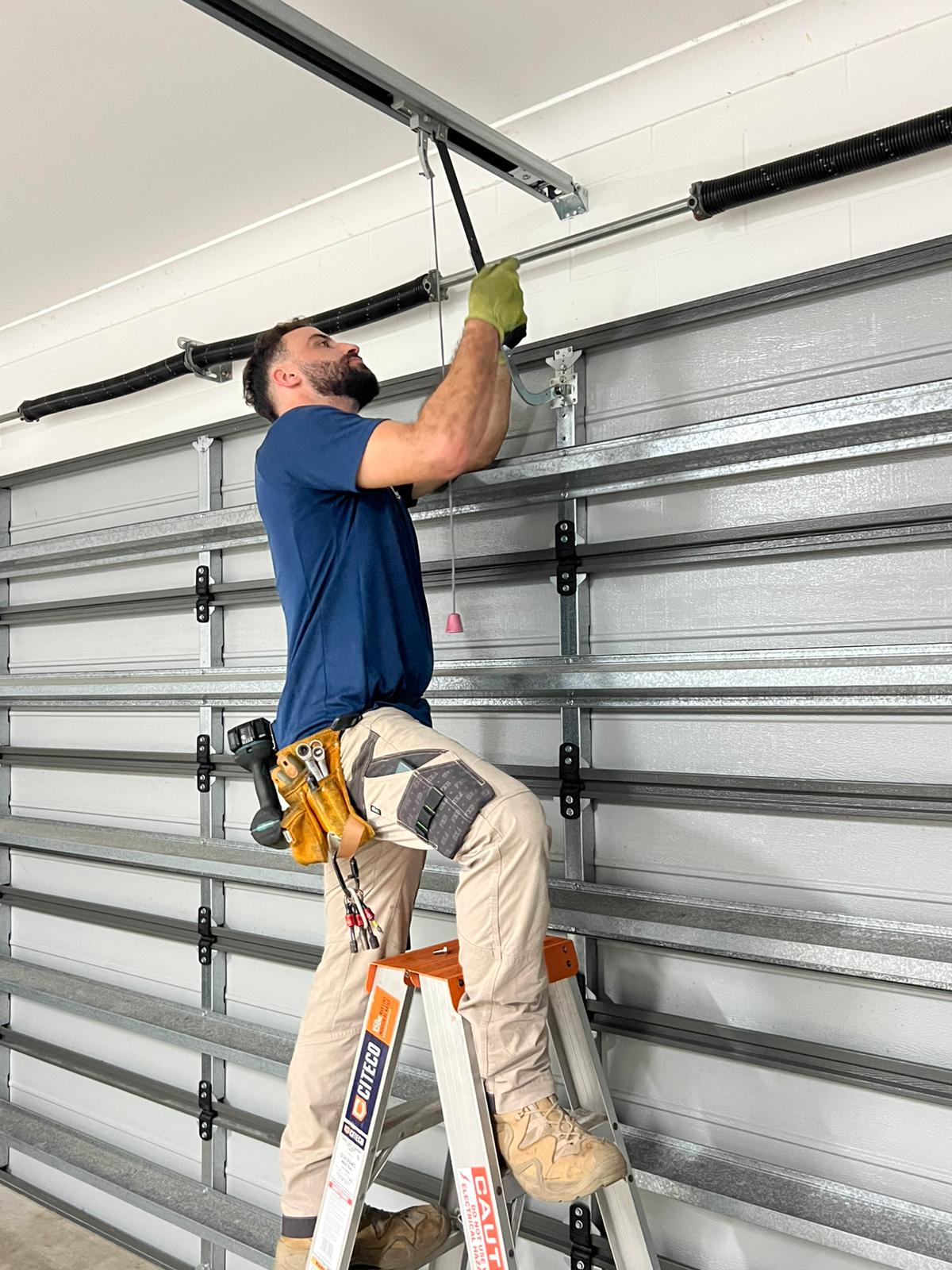 Garage Door Repairs Cairns