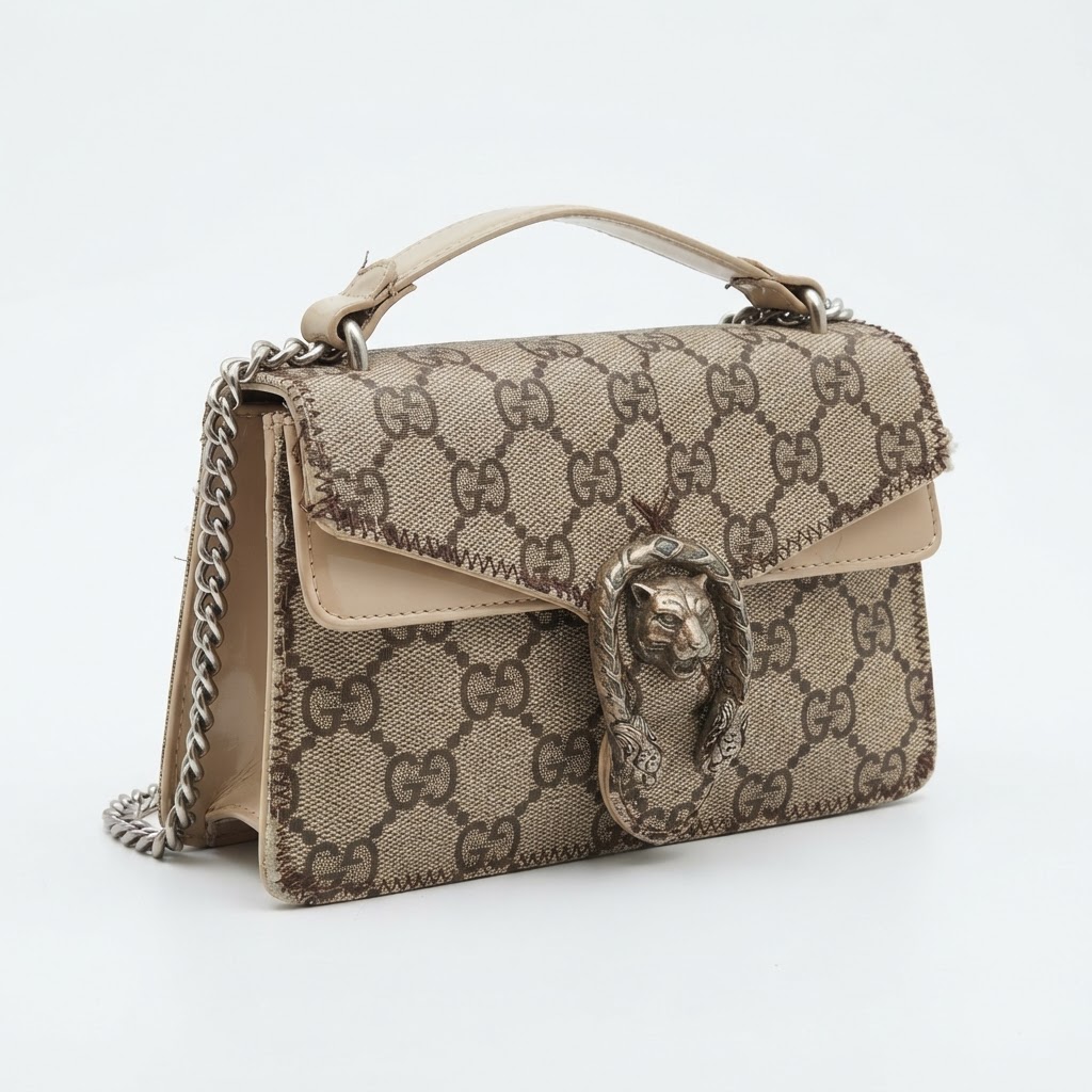 Counterfeit fake Gucci Dionysus with incorrect GG logo and cheap tiger head hardware