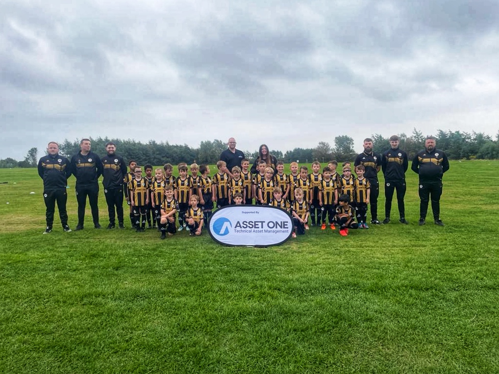 Youth football team supported by Asset One