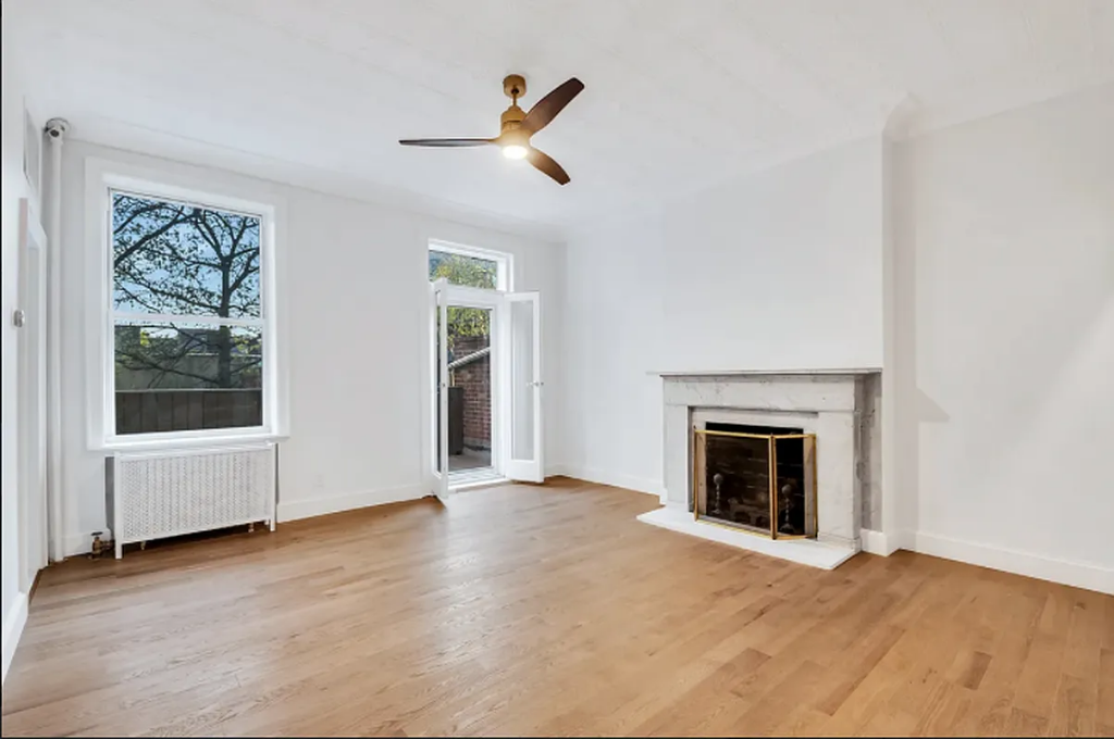 140 State Street #2, Brooklyn Heights