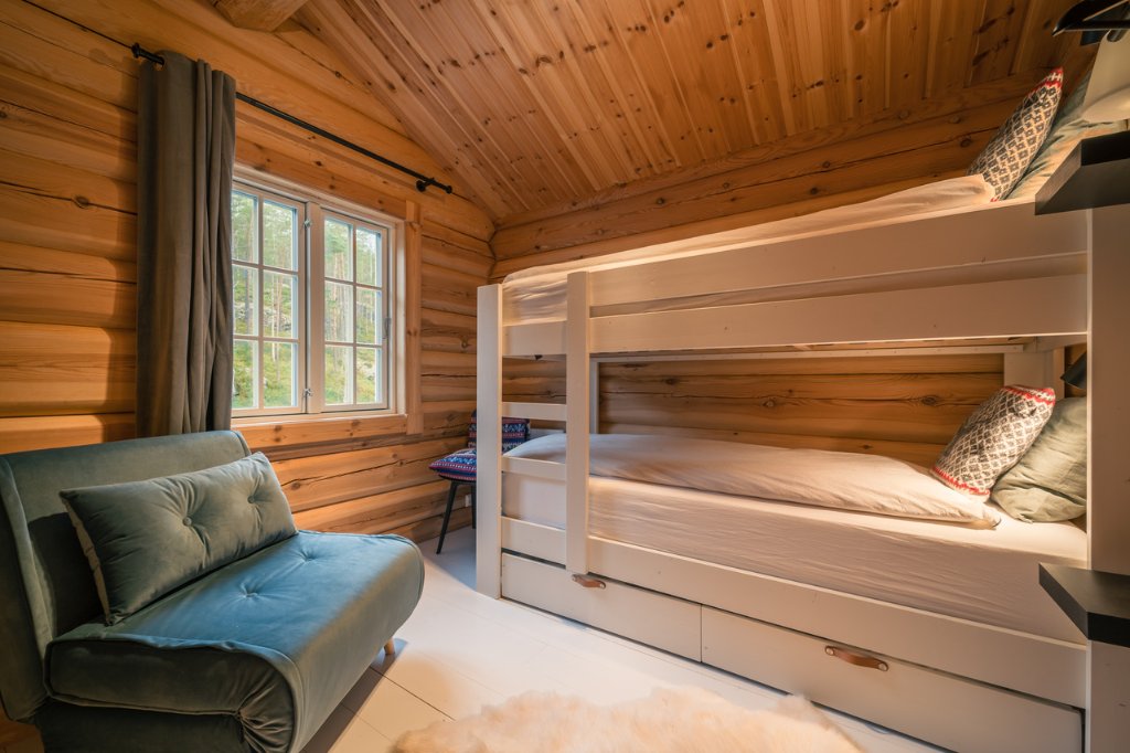 Bunk bedroom detail
