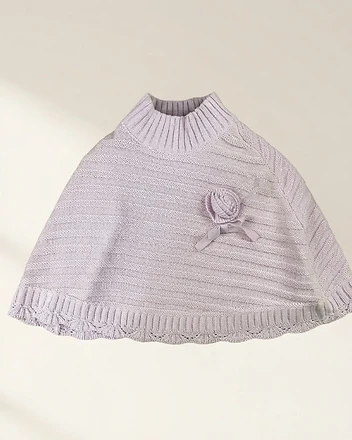 Ribbed knit cape with floral applique