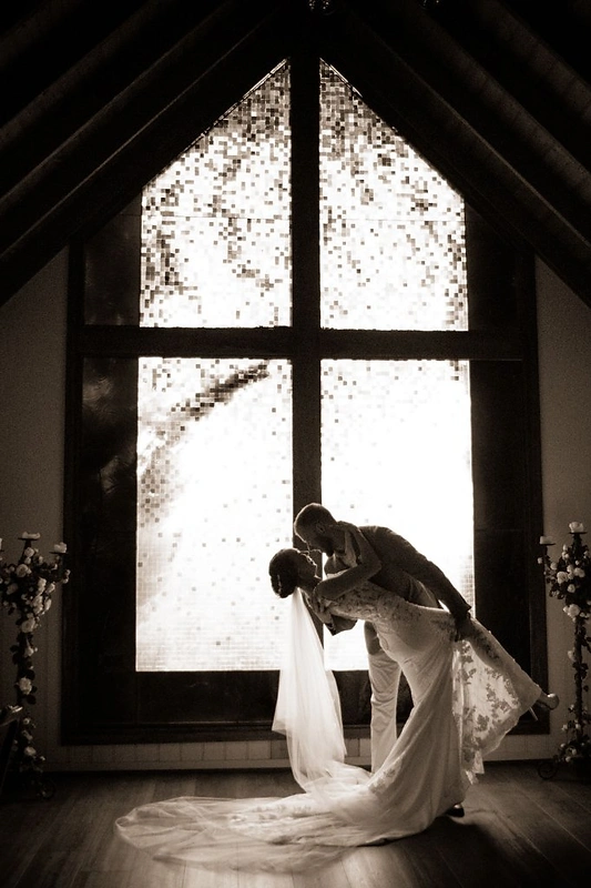 Alyssa & Travis wedding at Chapel Hill Retreat, Hunter Valley