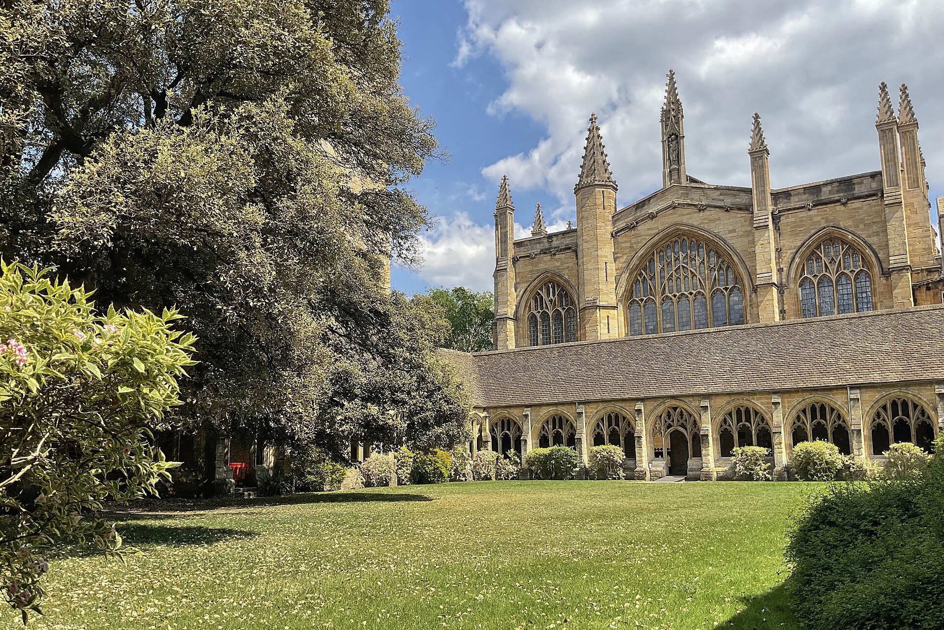 New College chapel and cloisters
