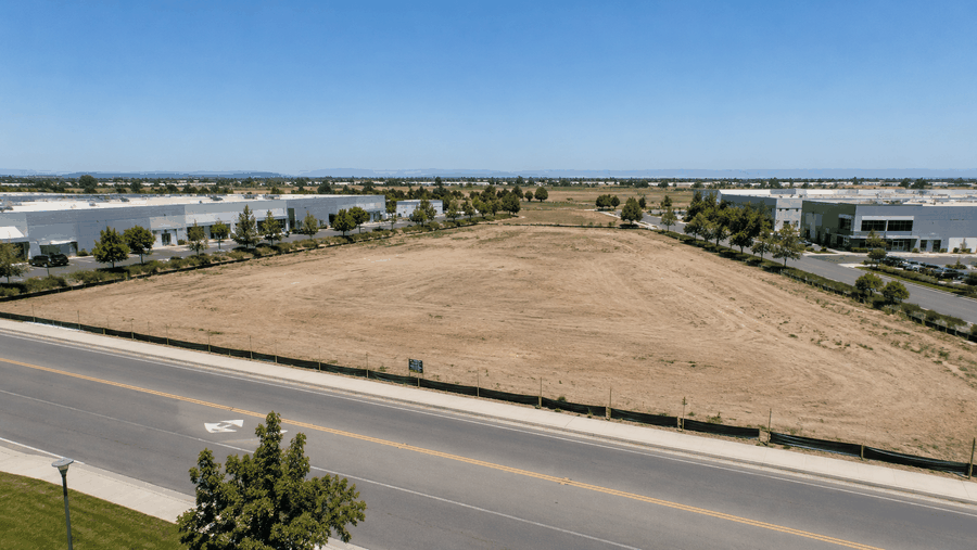Week-over-week aerial construction progress comparison showing site development over multiple flights